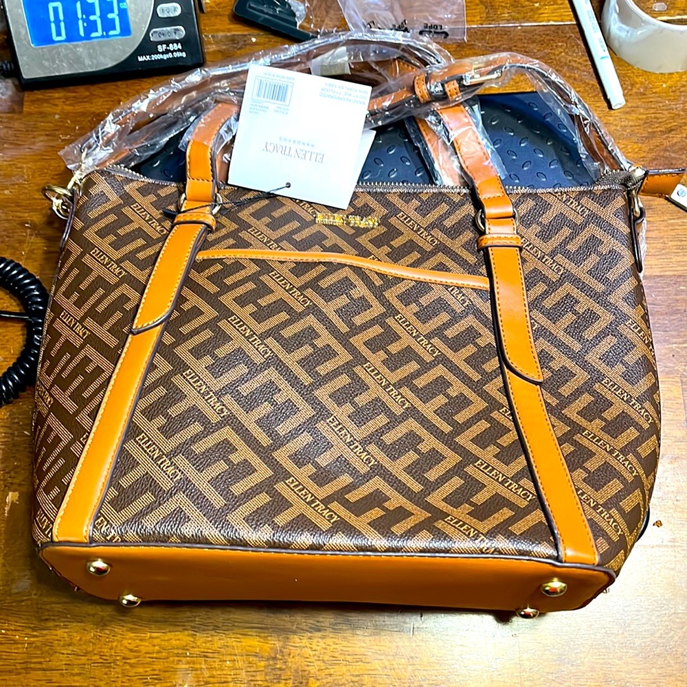 Ellen Tracy purse